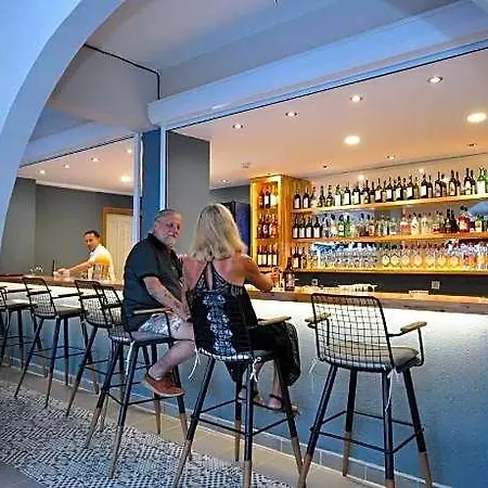 Lale 3*