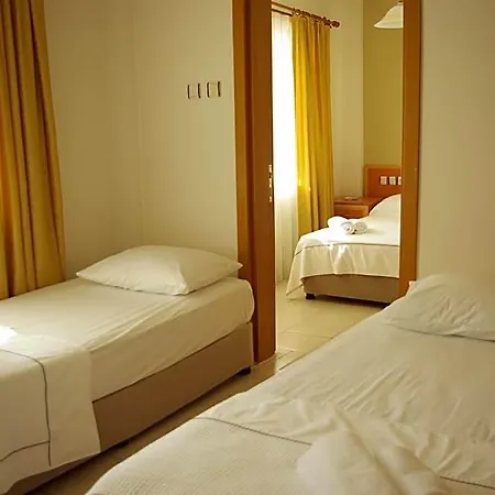 Lale Hotel 3*